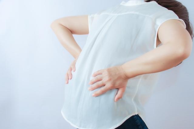 腰痛 女性